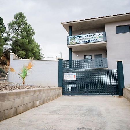 Pension La Buena Vida Caspe Bagian luar foto